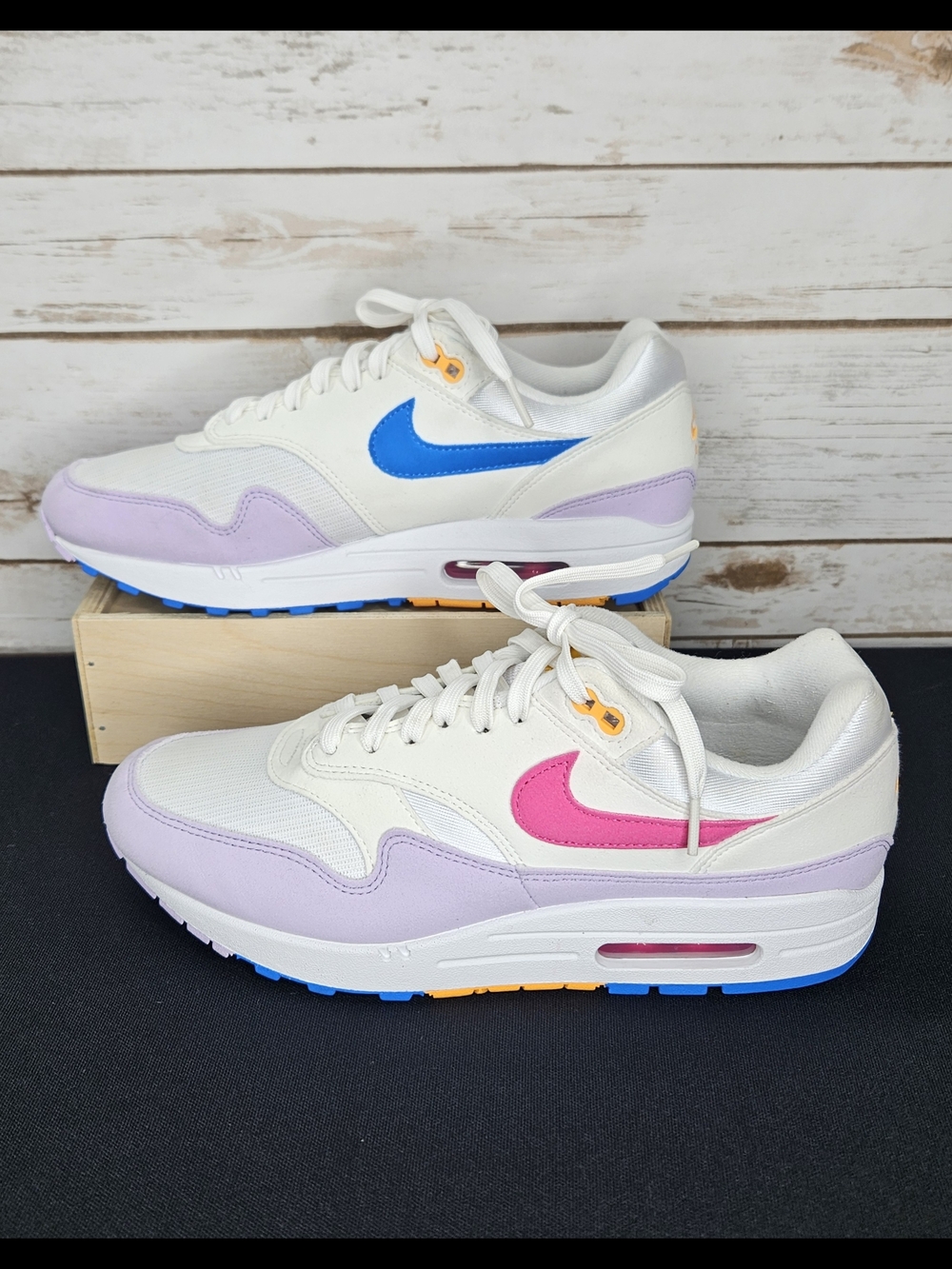 Nike Air Max '87 White Alchemy Pink Sneakers Size 10 - Picture 3 of 7
